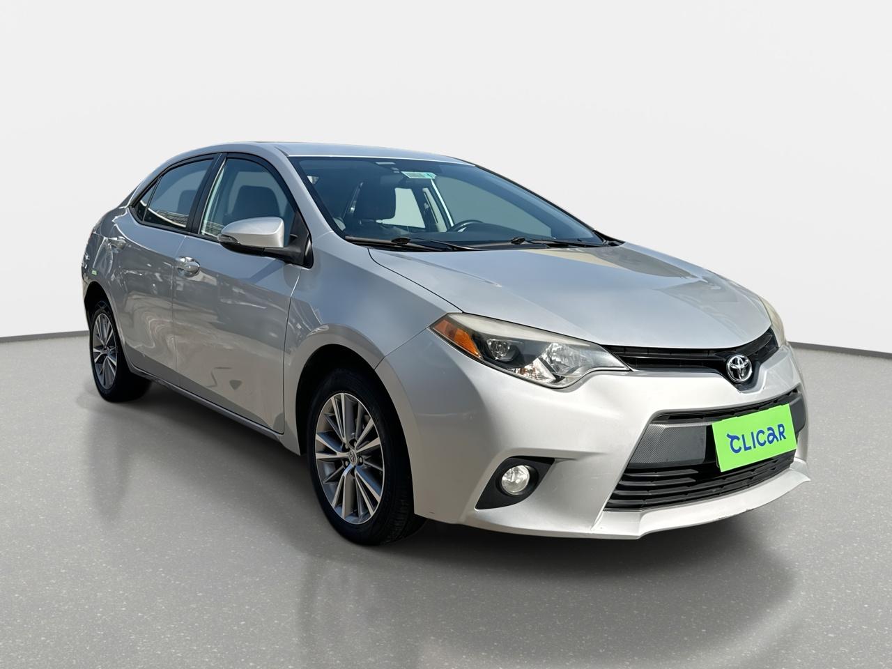 Automovil Toyota Corolla
