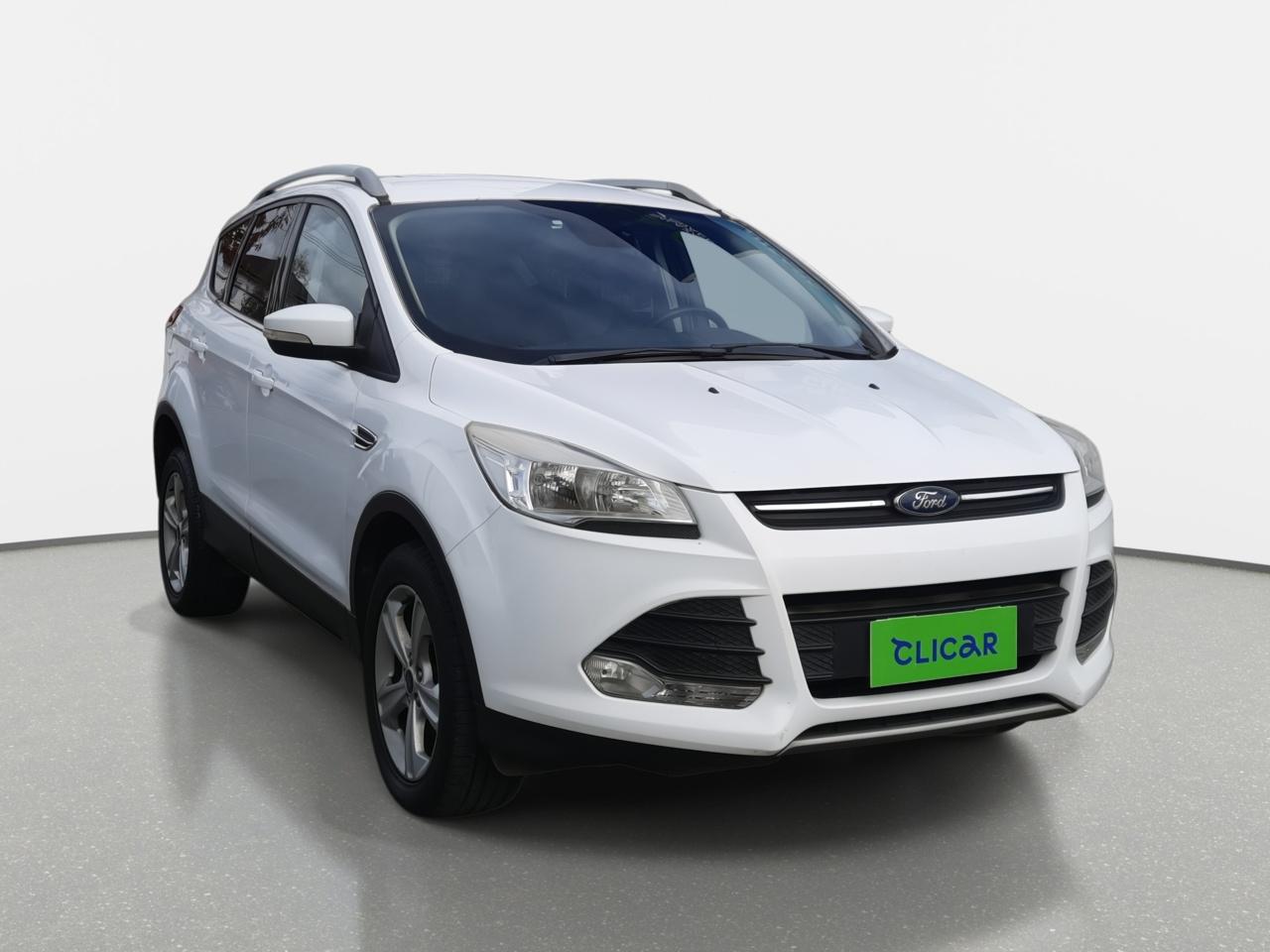 Station Wagon Ford Escape