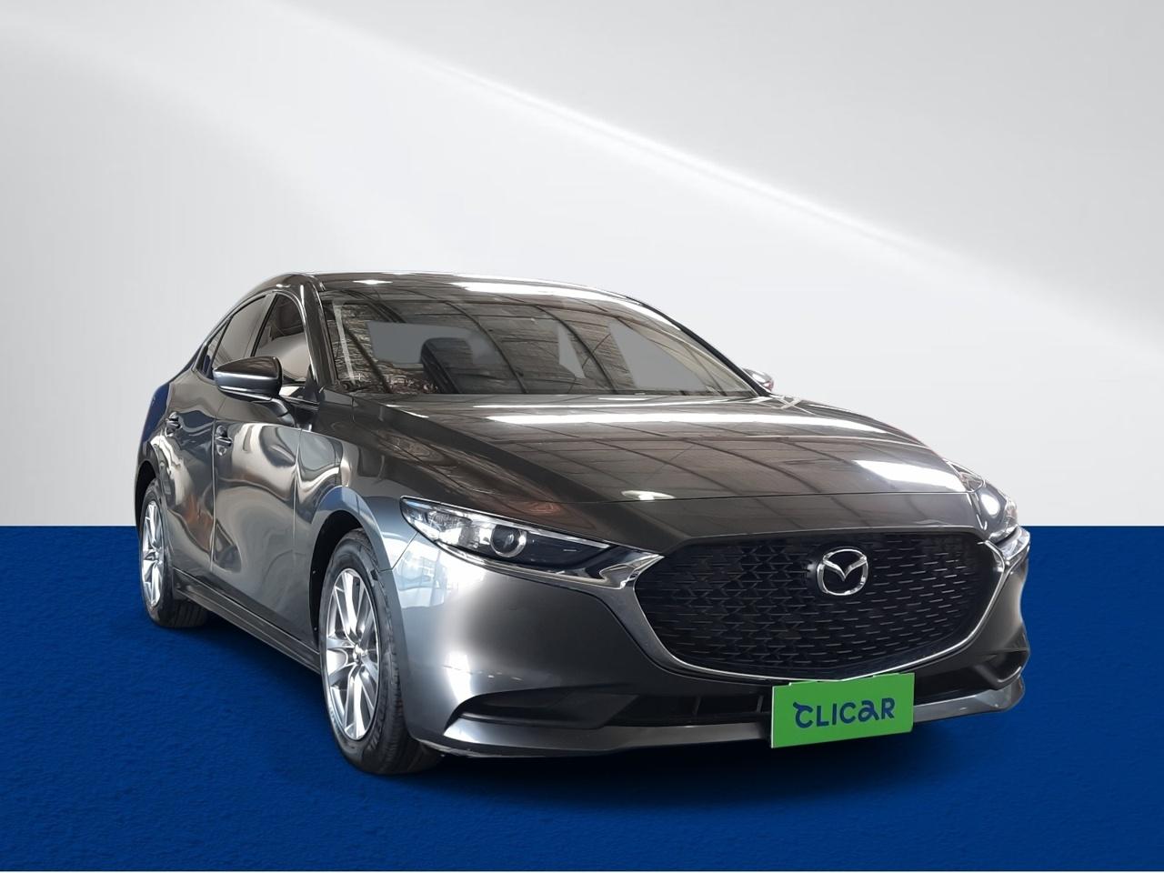 Automovil Mazda 3