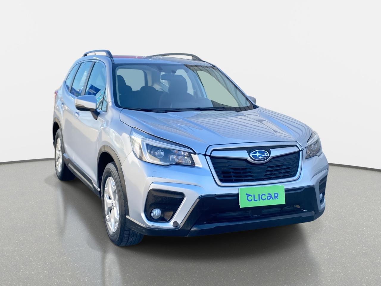 Station Wagon Subaru Forester