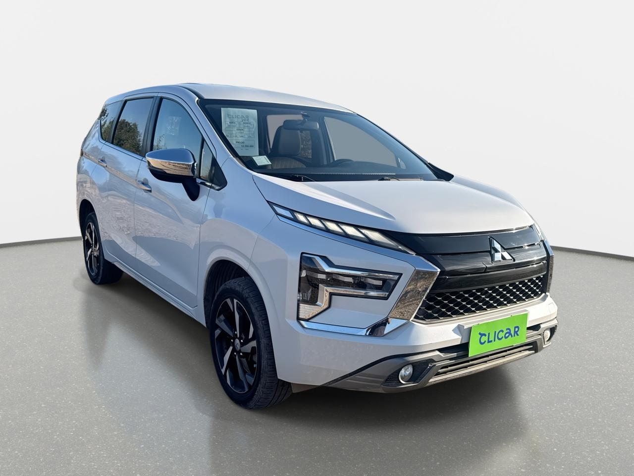 Station Wagon Mitsubishi Xpander
