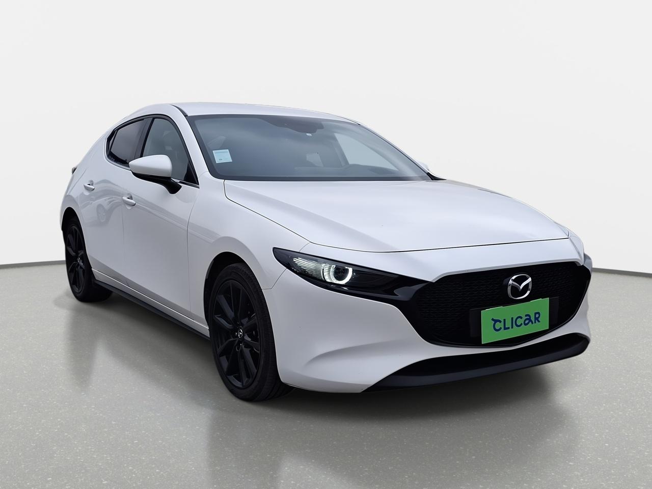 Automovil Mazda 3